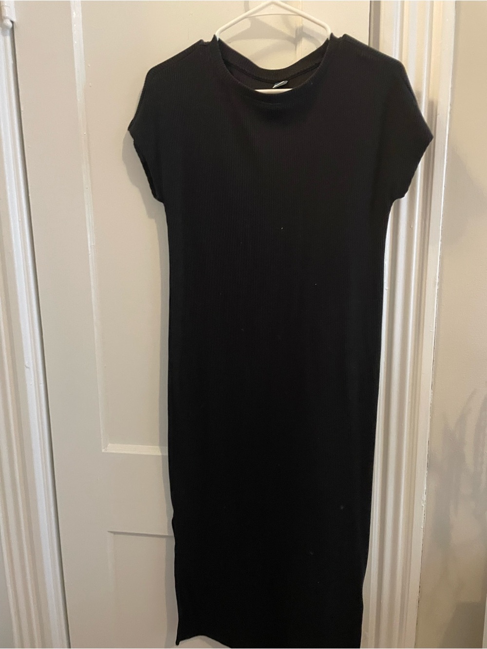 Old Navy Black Ribbed Midi Tee Dress